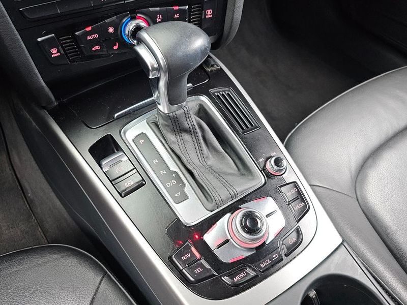 2013 Audi A4 2.0 TDI B8 photo 9