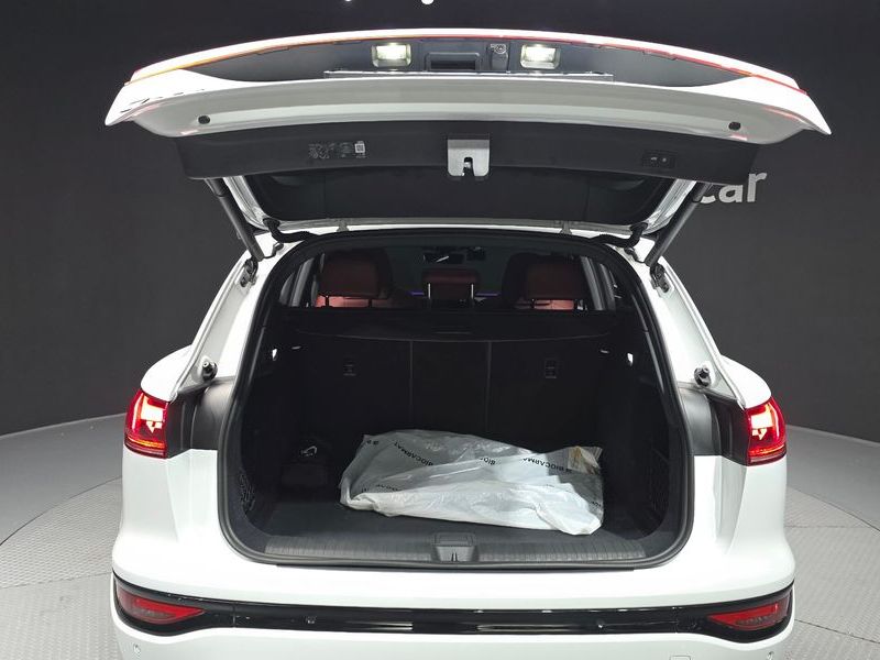 2025 Audi Q6 e-tron Quattro photo 20