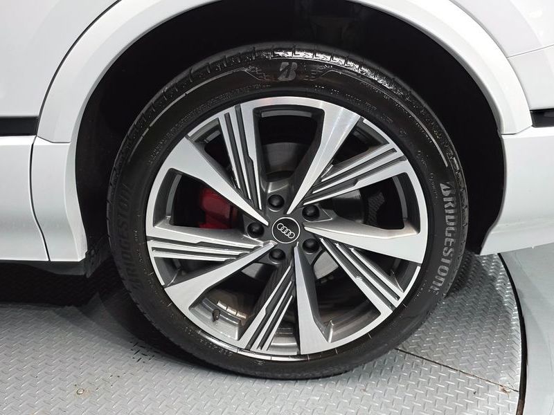 2025 Audi Q6 e-tron Quattro photo 21