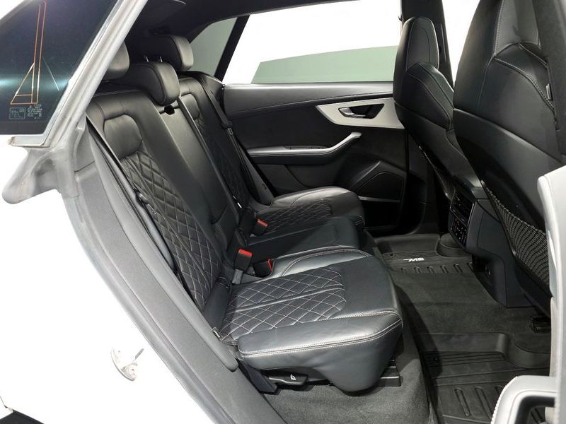 2021 Audi Q8 50 TDI Quattro Premium photo 11