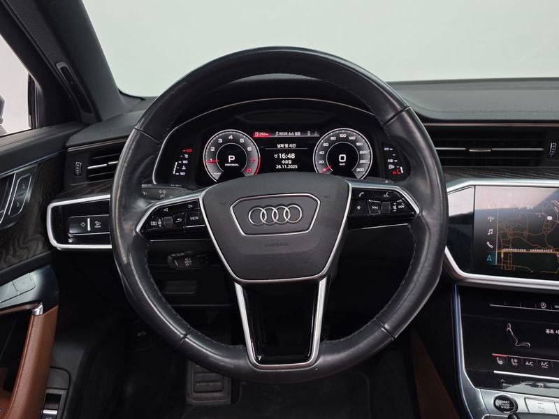 2021 Audi A6 45 TFSI Premium photo 13