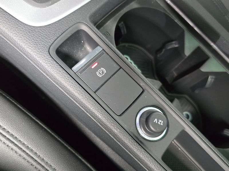 2025 Audi Q3 40 TFSI Quattro Premium photo 28