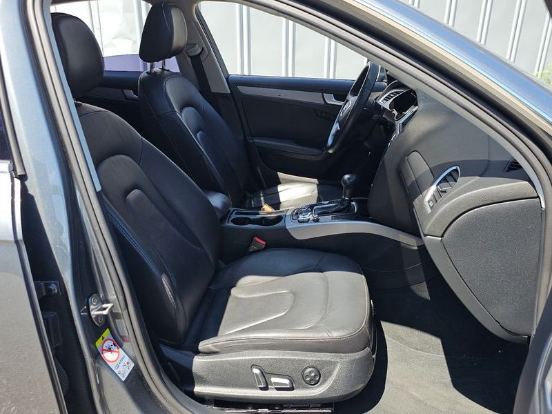 2013 Audi A4 2.0 TDI dynamic B8 photo 12