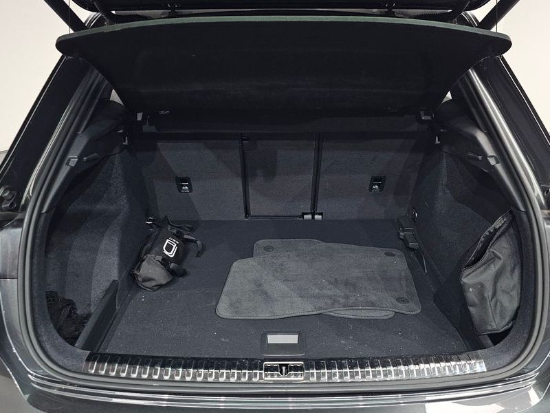 2025 Audi Q3 35 TDI Premium photo 20