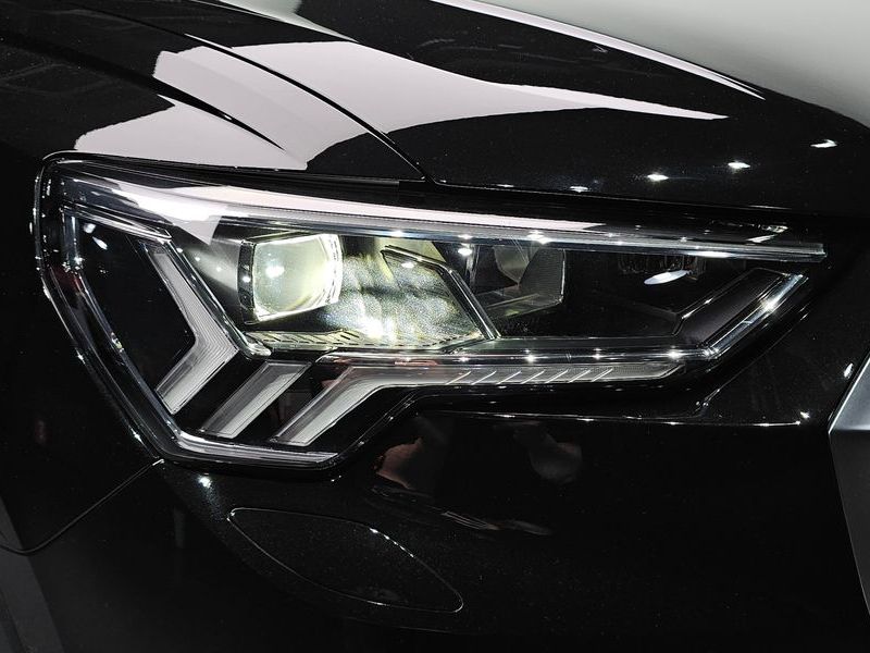 2025 Audi Q3 40 TFSI Quattro photo 22
