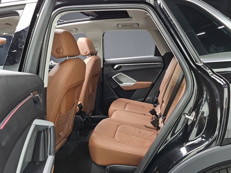 2025 Audi Q3 40 TFSI Quattro photo 26