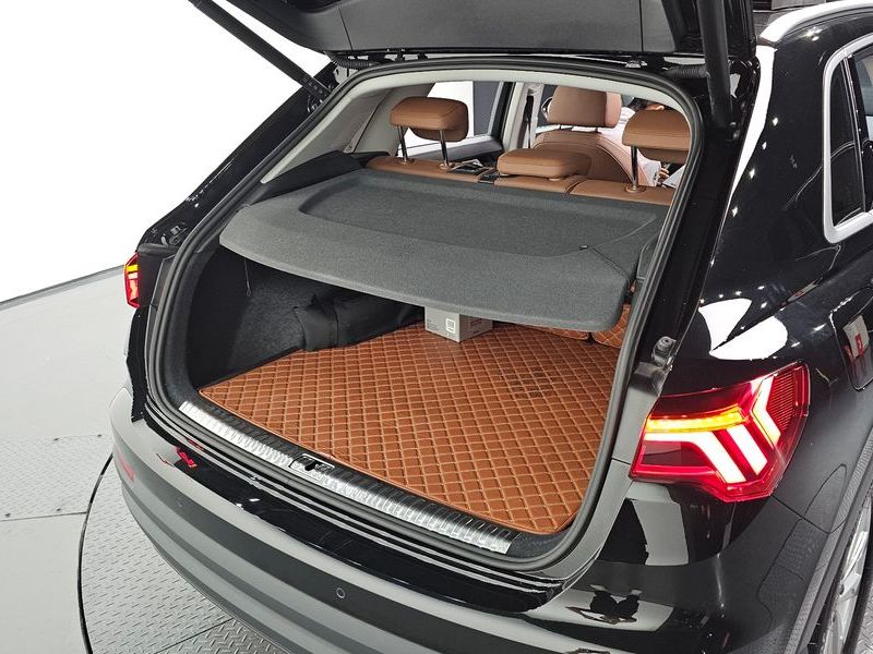 2025 Audi Q3 40 TFSI Quattro photo 28