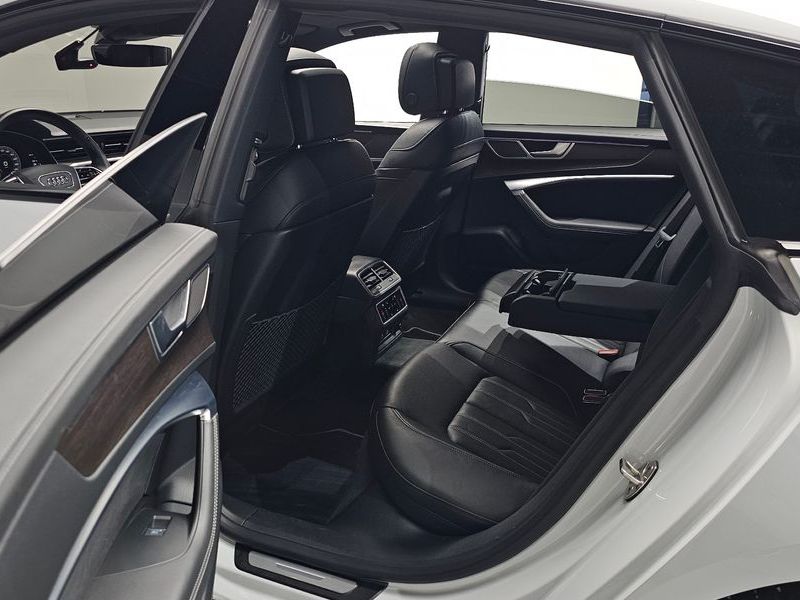 2022 Audi A7 55 TFSI Quattro Premium photo 12