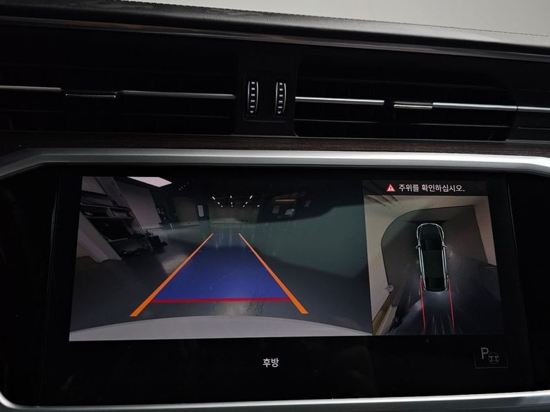 2022 Audi A7 55 TFSI Quattro Premium photo 15