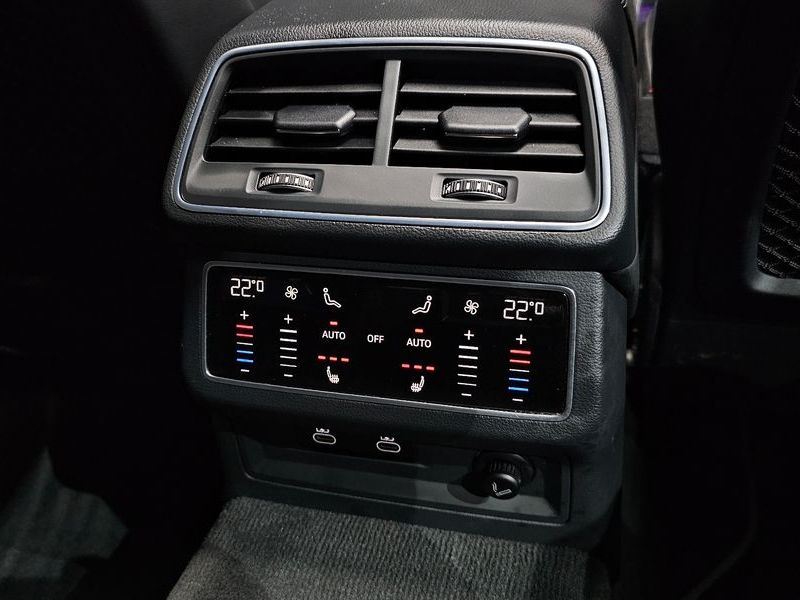 2022 Audi A7 55 TFSI Quattro Premium photo 19