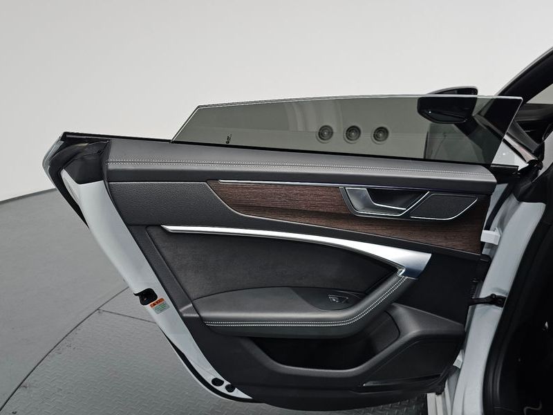2022 Audi A7 55 TFSI Quattro Premium photo 25