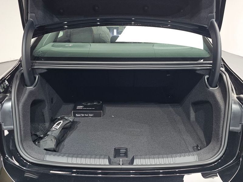 2026 Audi A6 45 TFSI Quattro S Line photo 21