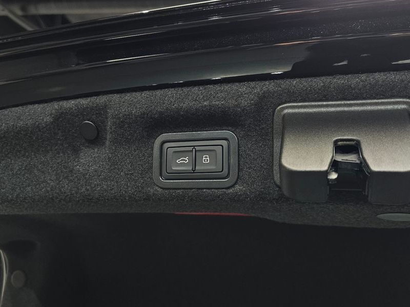 2026 Audi A6 45 TFSI Quattro S Line photo 28