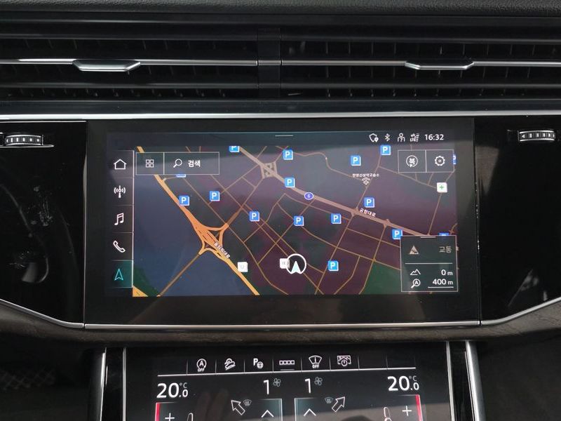 2021 Audi Q7 45 TDI Quattro Premium photo 16