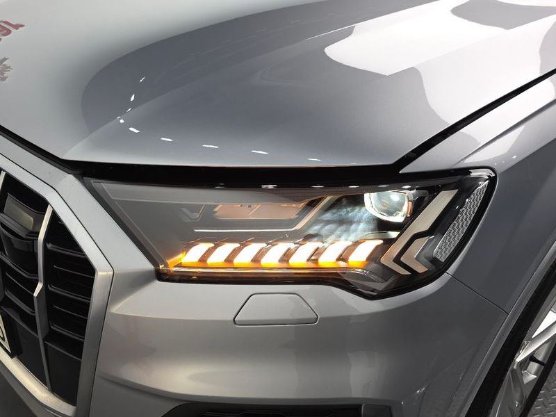 2021 Audi Q7 45 TDI Quattro Premium photo 23