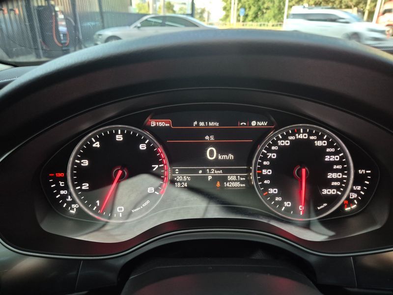 2012 Audi A6 3.0 TFSI Quattro Dynamic C7 photo 9