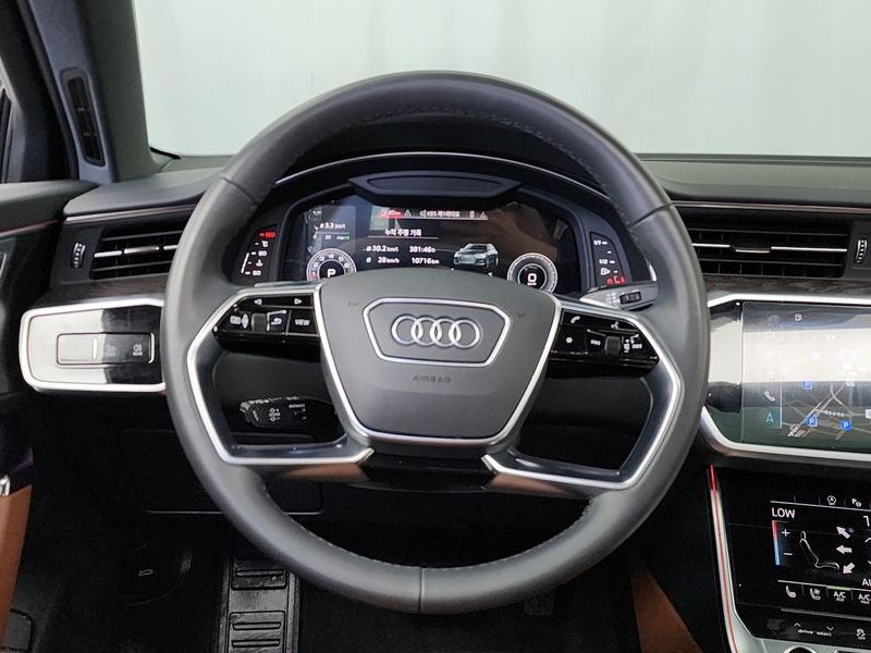 2023 Audi A6 45 TFSI Premium photo 13