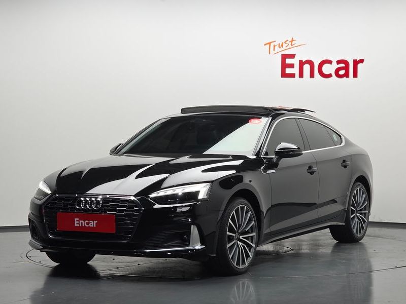 2022 Audi A5 40 TFSI Quattro Sportback photo 1