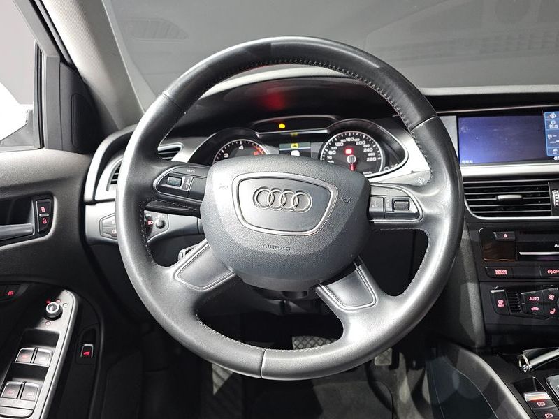 2014 Audi A4 2.0 TDI Quattro Dynamic B8 photo 13