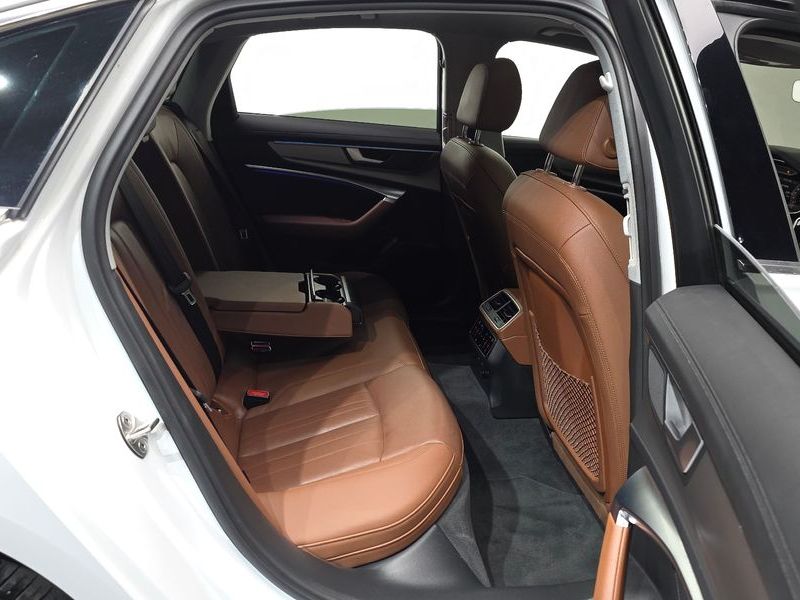 2023 Audi A6 40 TDI photo 12
