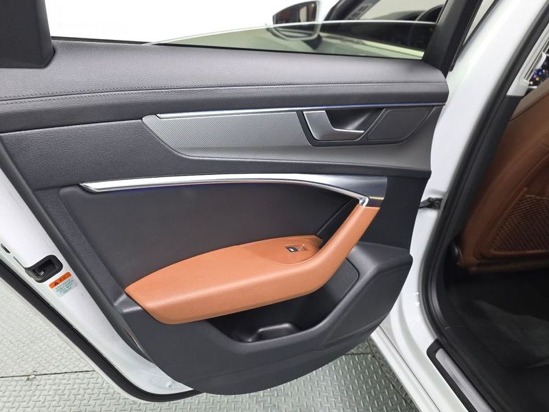 2023 Audi A6 40 TDI photo 25