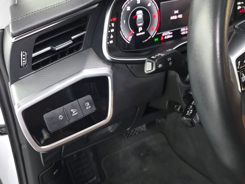 2023 Audi A6 40 TDI photo 29