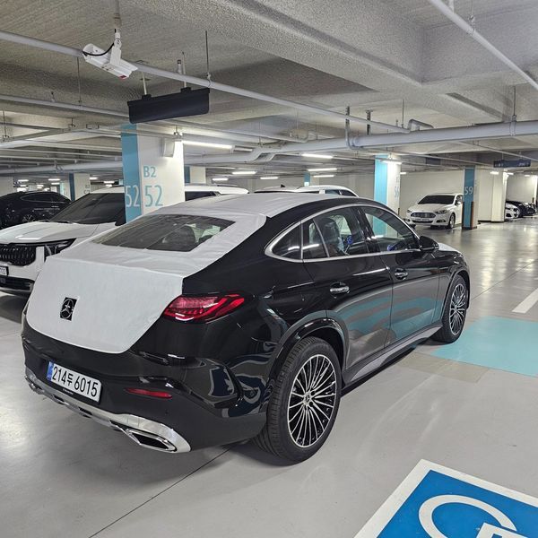 2026 Mercedes-Benz C-Class GLC300 4MATIC Coupe photo 12