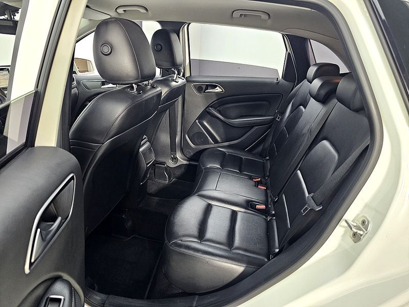 2013 Mercedes-Benz B-Class B200 CDI Blue efficiency photo 9