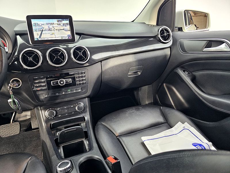 2013 Mercedes-Benz B-Class B200 CDI Blue efficiency photo 10