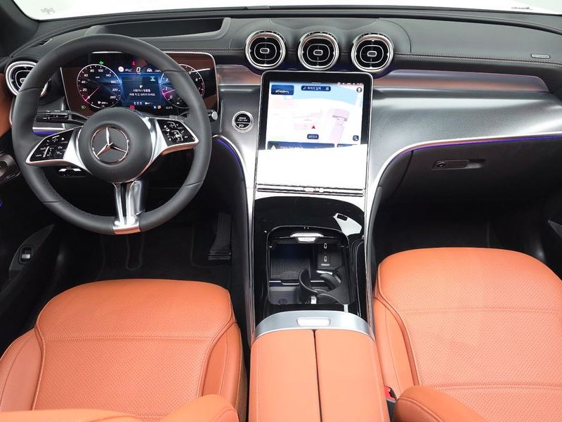 2026 Mercedes-Benz C-Class GLC300 4MATIC Avnatgarde Coupe photo 7