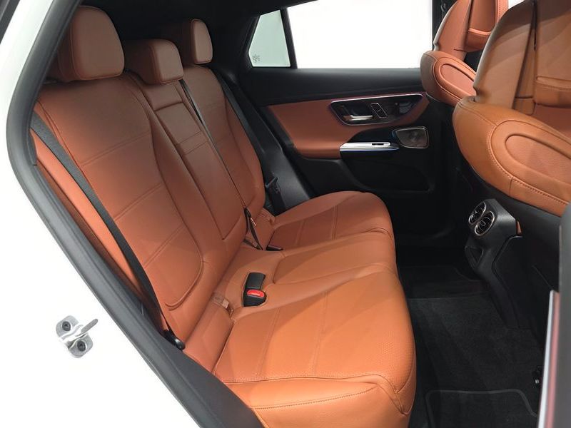 2026 Mercedes-Benz C-Class GLC300 4MATIC Avnatgarde Coupe photo 12