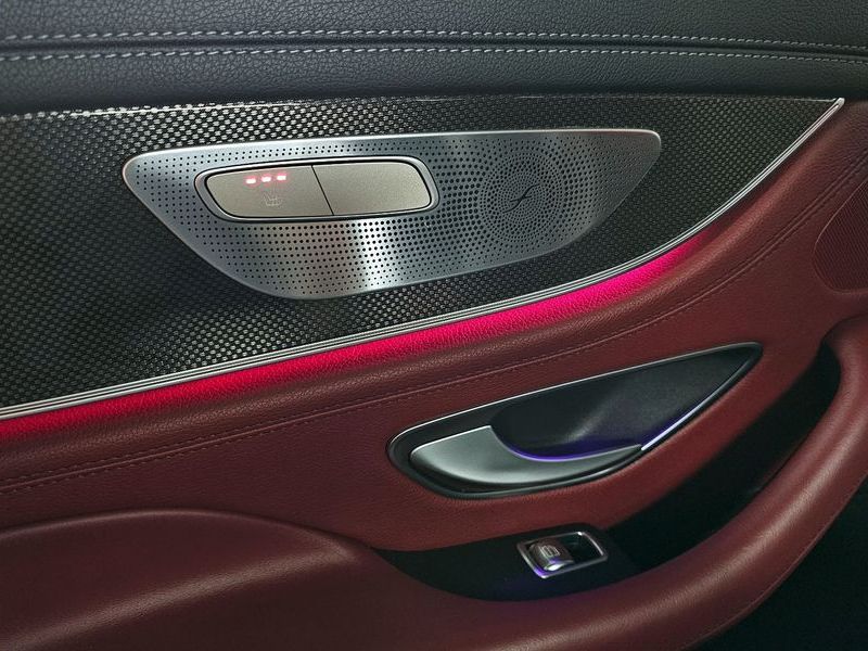 2019 Mercedes-Benz S-Class CLS400d 4MATIC AMG Line photo 18