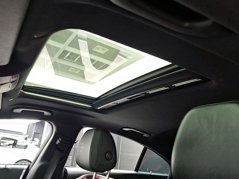 2019 Mercedes-Benz S-Class CLS400d 4MATIC AMG Line photo 19