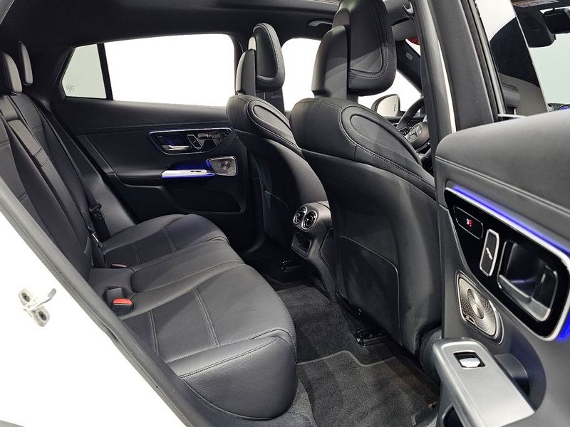 2026 Mercedes-Benz C-Class GLC300 4MATIC Avnatgarde Coupe photo 12
