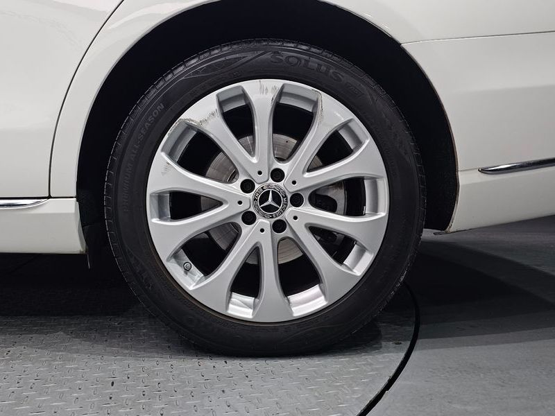 2018 Mercedes-Benz E-Class E220d 4MATIC Exclusive photo 21