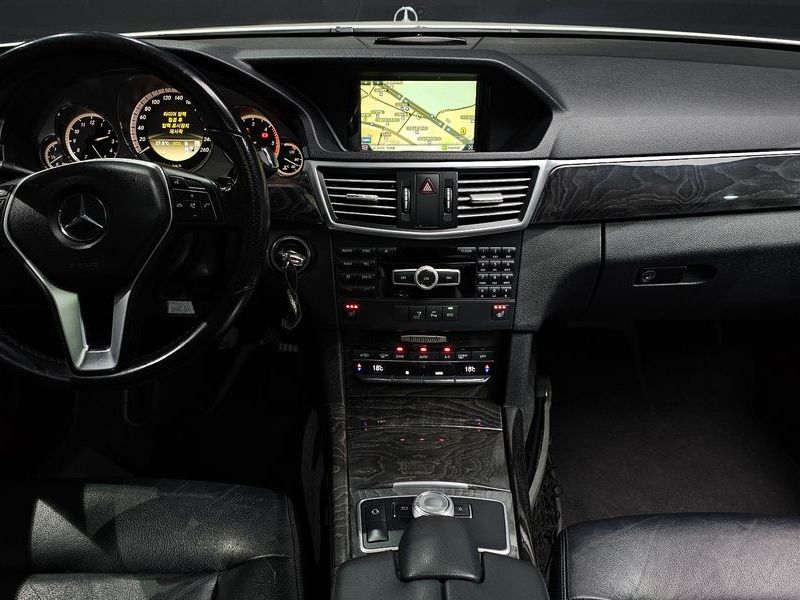 2012 Mercedes-Benz E-Class E220 CDI Avantgarde photo 7