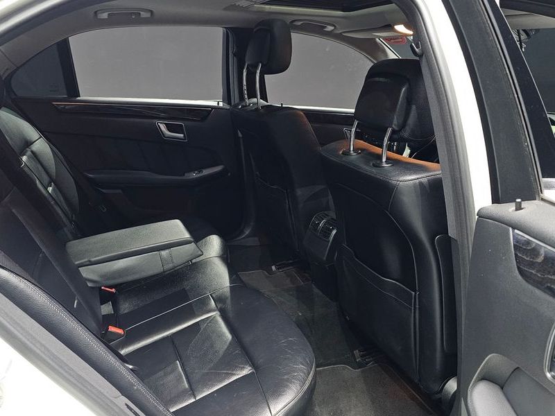 2012 Mercedes-Benz E-Class E220 CDI Avantgarde photo 12