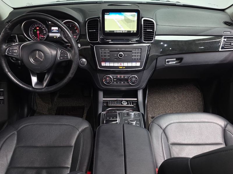 2017 Mercedes-Benz S-Class GLS350 d 4MATIC photo 7