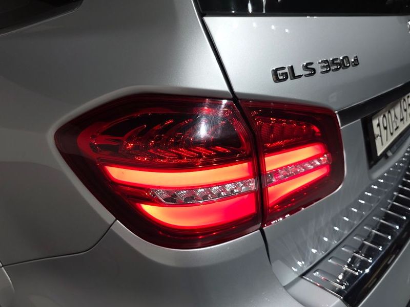 2017 Mercedes-Benz S-Class GLS350 d 4MATIC photo 24
