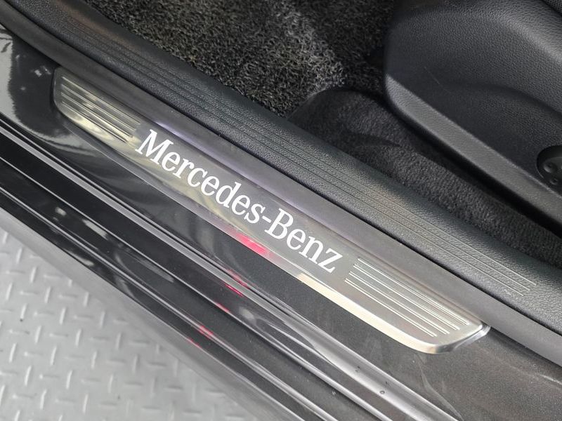 2022 Mercedes-Benz E-Class E350 4MATIC AMG Line photo 28
