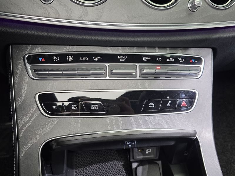 2022 Mercedes-Benz E-Class E350 4MATIC AMG Line photo 30
