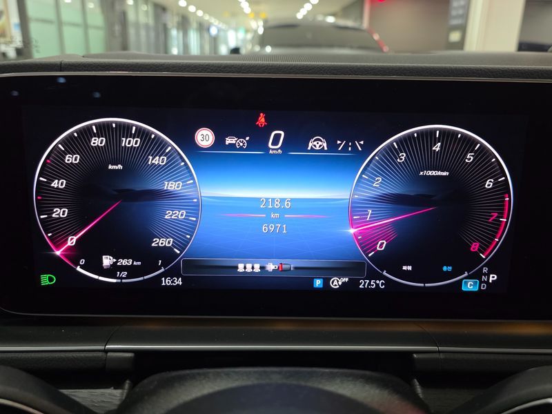 2026 Mercedes-Benz E-Class GLE450 4MATIC photo 8