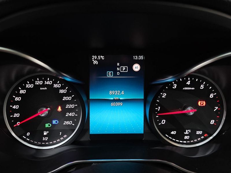 2020 Mercedes-Benz C-Class C200 Avantgarde photo 8