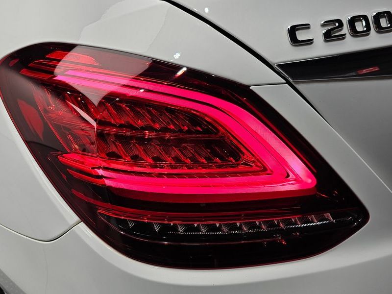2020 Mercedes-Benz C-Class C200 Avantgarde photo 23