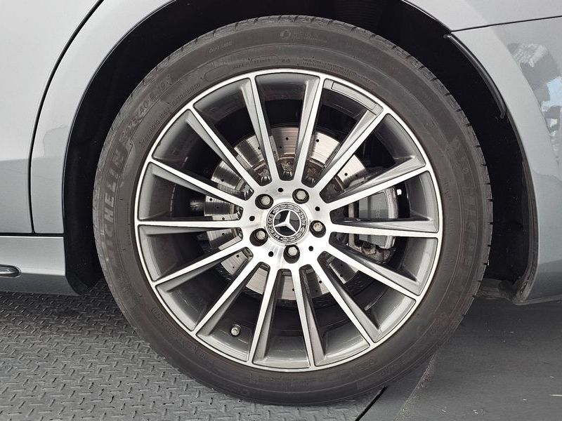 2020 Mercedes-Benz S-Class S350 d 4MATIC AMG Line photo 21