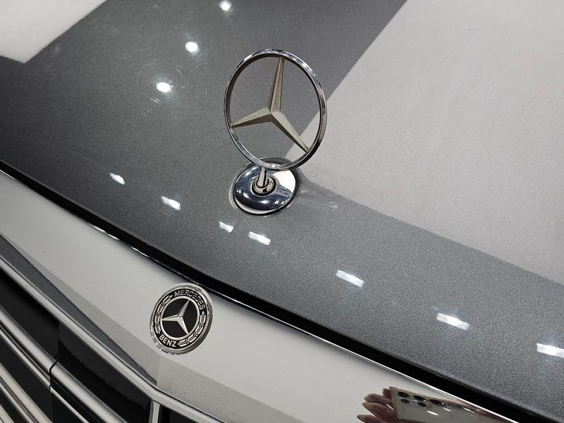 2020 Mercedes-Benz S-Class S350 d 4MATIC AMG Line photo 28