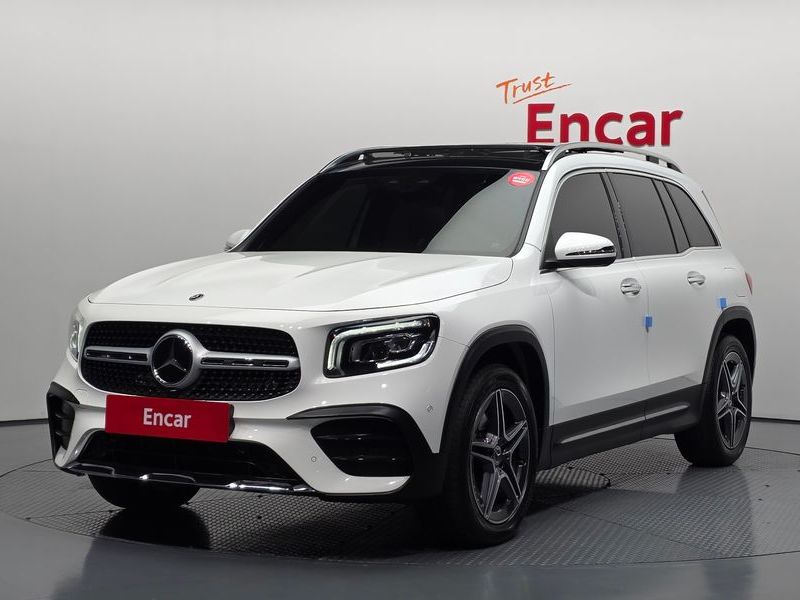 2022 Mercedes-Benz B-Class GLB250 4MATIC photo 1