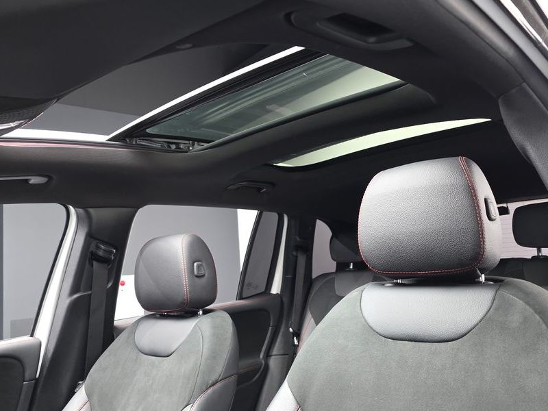 2022 Mercedes-Benz B-Class GLB250 4MATIC photo 19