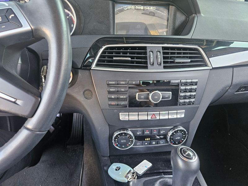 2014 Mercedes-Benz C-Class C220 CDI photo 10