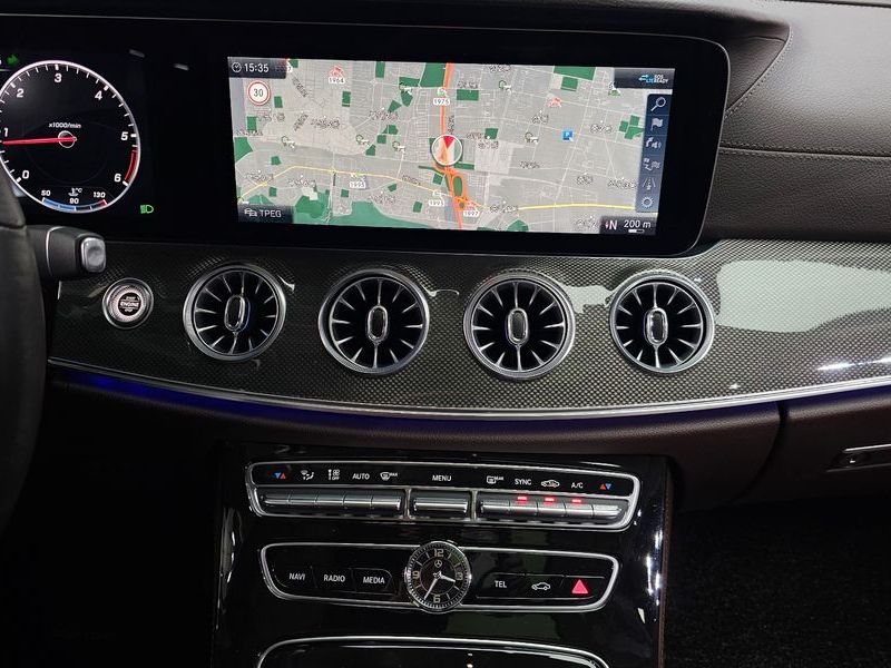 2020 Mercedes-Benz S-Class CLS300d AMG Line photo 14